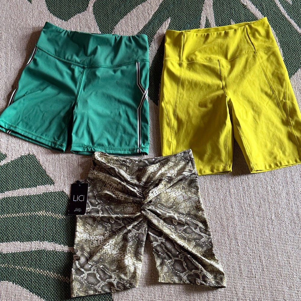 Bundle x3 Girlfriend Collective Green, Yellow, and Snake Print Bike Shorts